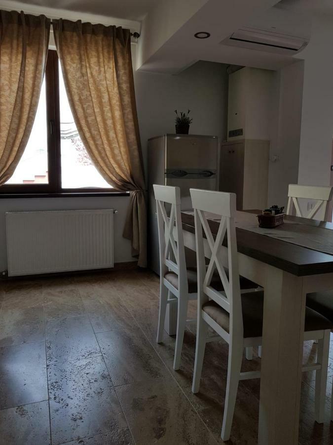 Apartament 2 Camere Ultracentral Ramnicu Valcea Exterior photo